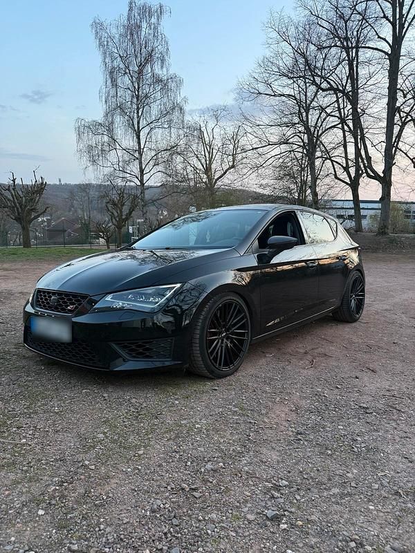 Gebraucht Seat Leon Cupra 290 290 PS (213 kW) 2016 Schwarz Limousine
