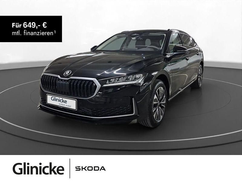 Ebony schwarz metallic Neu 2025 Skoda Superb Selection Kombi | 48.789 € (Guter Preis) - Bild 1/3