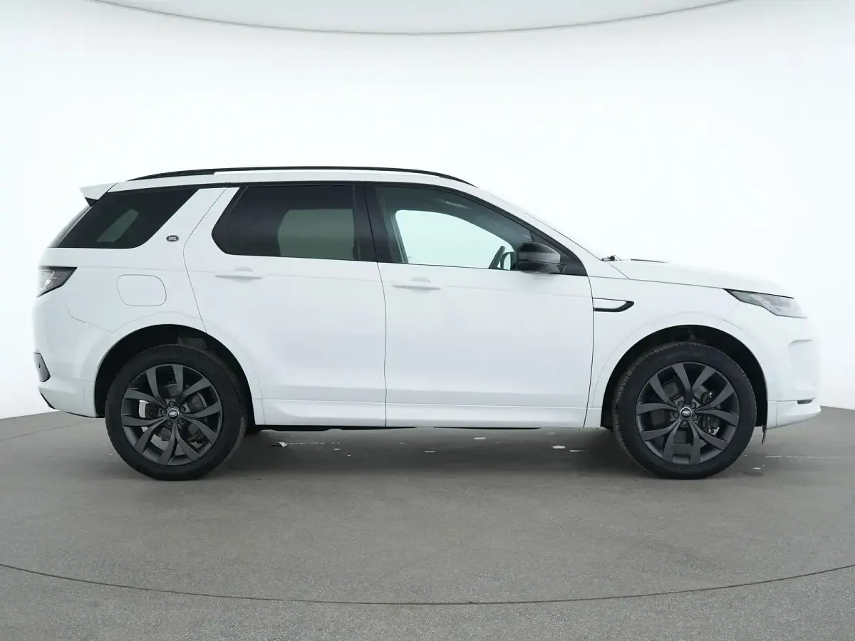 Gebraucht Land Rover Discovery Sport SE Dynamic 163 PS (119 kW) 2023 Fuji white SUV