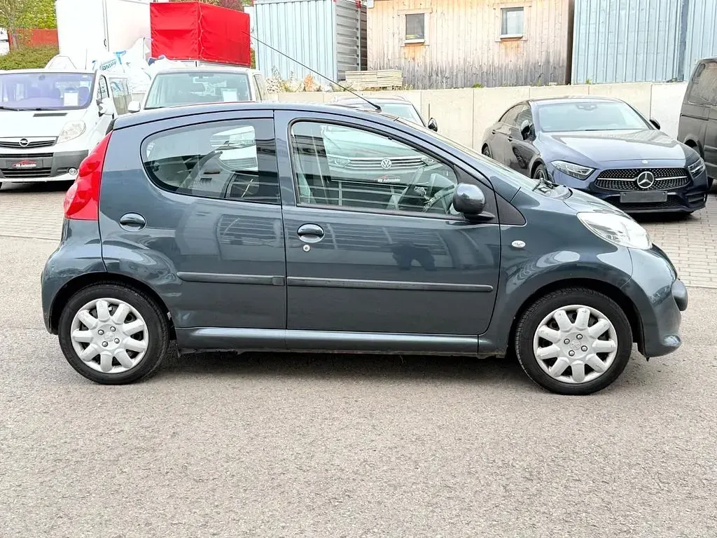 Gebraucht Peugeot 107 Filou 68 PS (50 kW) 2007 Dark grey mica 1e0/ Kleinwagen