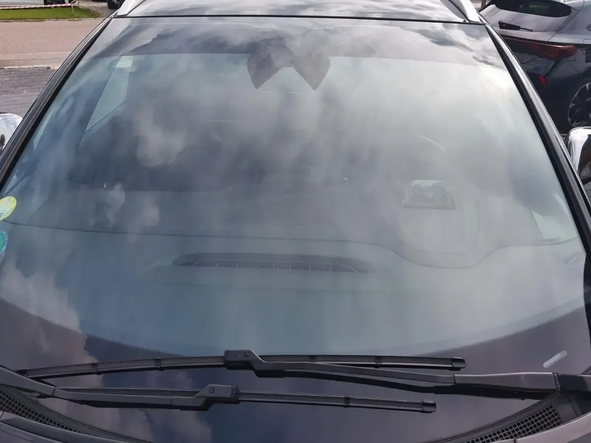Gebraucht Renault Scenic E-Tech Black Edition 150 PS (110 kW) 2020 Schwarz Van / Kleinbus