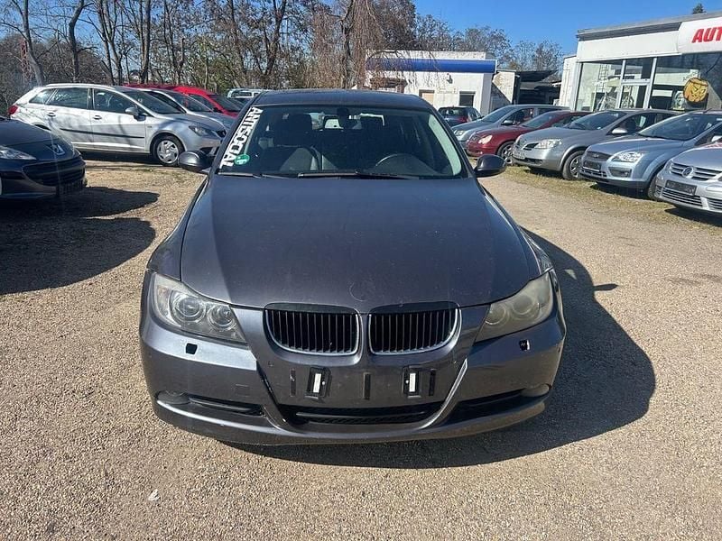 Second-hand BMW 320 Advantage 150 CP (110 kW) 2006 Gri Break