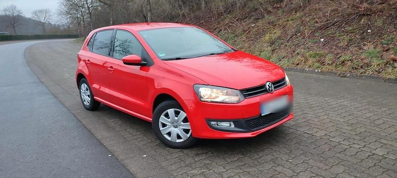 Rot Gebraucht 2011 VW Polo Kleinwagen | 5.999 € (Fairer Preis) - Bild 1/4