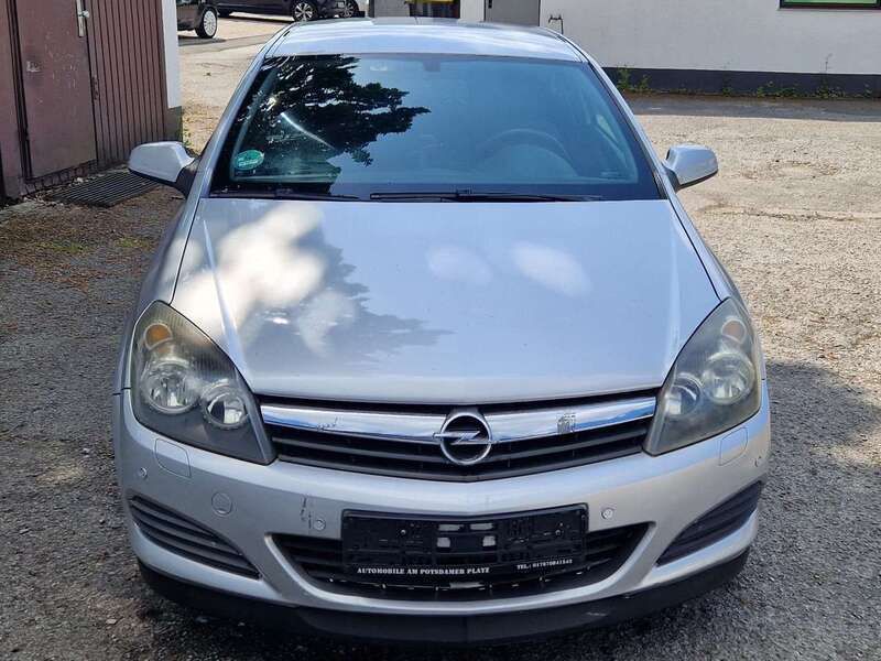 Starsilber iii m2 Gebraucht 2006 Opel Astra Edition Coupé | 750 € (Superpreis) - Bild 1/4