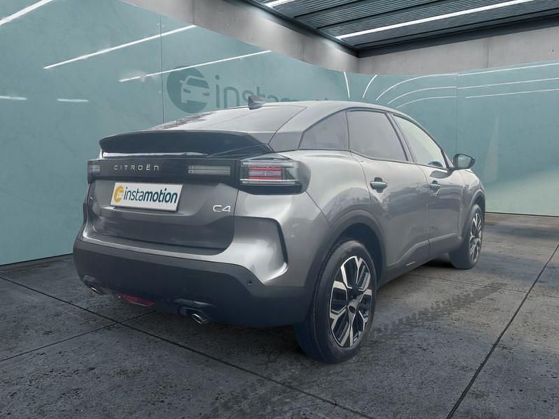 Gebraucht Citroën C4 144 PS (105 kW) 2025 Grün Limousine
