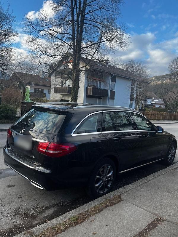 Gebraucht Mercedes C200 184 PS (135 kW) 2017 Schwarz Kombi