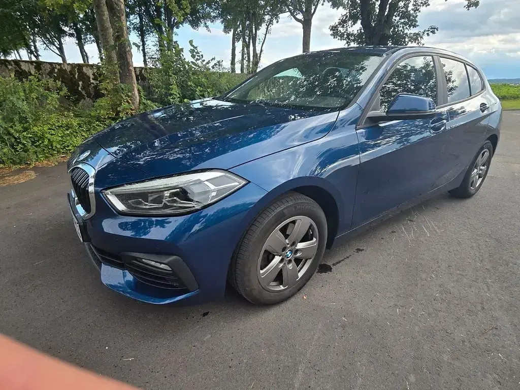 Gebraucht BMW 118 Advantage 150 PS (110 kW) 2020 Blau Kleinwagen
