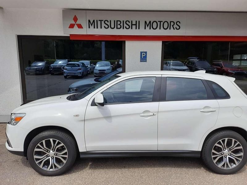 Frost white Gebraucht 2018 Mitsubishi ASX Basis SUV | 10.500 € (Fairer Preis) - Bild 1/4