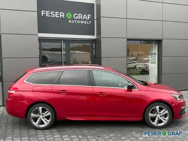 Gebraucht Peugeot 308 131 PS (96 kW) 2019 Ultimate rot Kombi