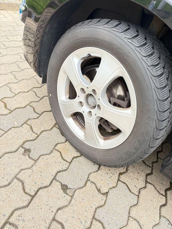 Gebraucht Mercedes B150 95 PS (69 kW) 2009 Schwarz Van / Kleinbus