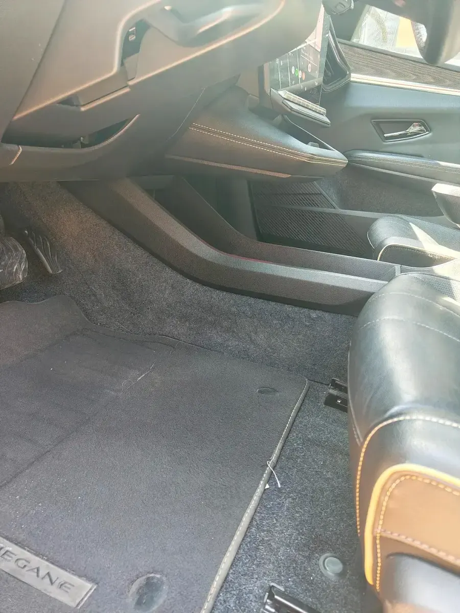 Gebraucht Renault Megane E-Tech Iconic 2022 Silber Coupé