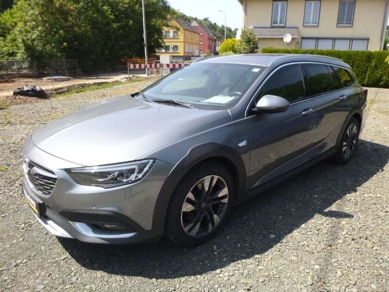 Grau Gebraucht 2018 Opel Insignia Country Tourer Kombi | 17.600 € (Guter Preis) - Bild 1/4