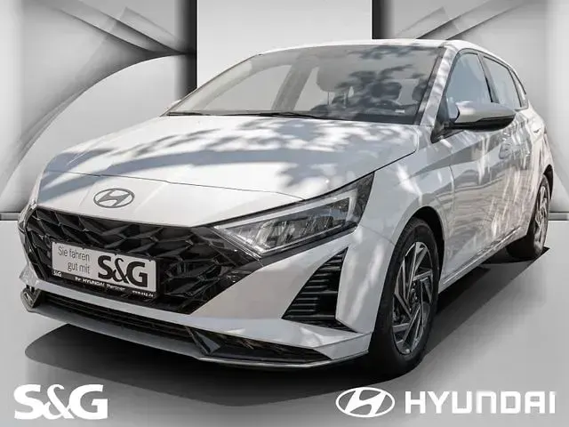 Gebraucht Hyundai i20 Trend 101 PS (74 kW) 2025 Kleinwagen