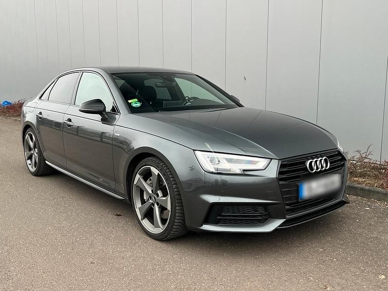 Gebraucht Audi A4 Sport 252 PS (185 kW) 2018 Grau Limousine