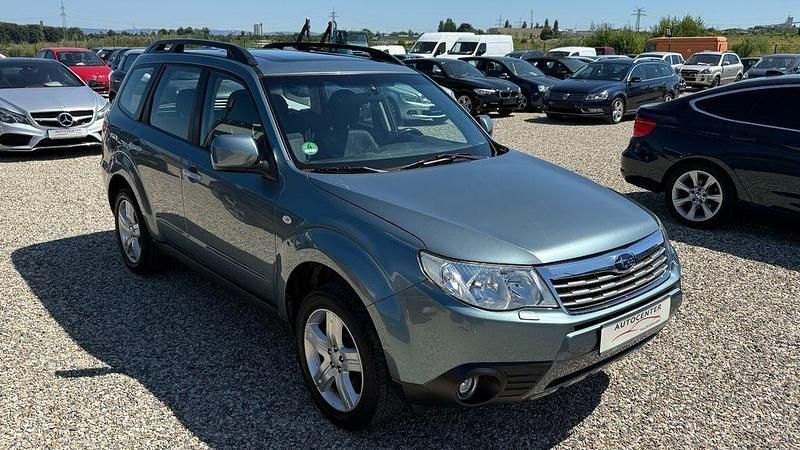 Grün Gebraucht 2010 Subaru Forester Comfort SUV | 9.900 € (Etwas zu teuer) - Bild 1/4