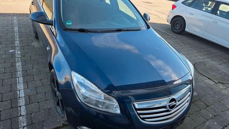 Gebraucht Opel Insignia Innovation 131 PS (96 kW) 2012 Blau Kombi