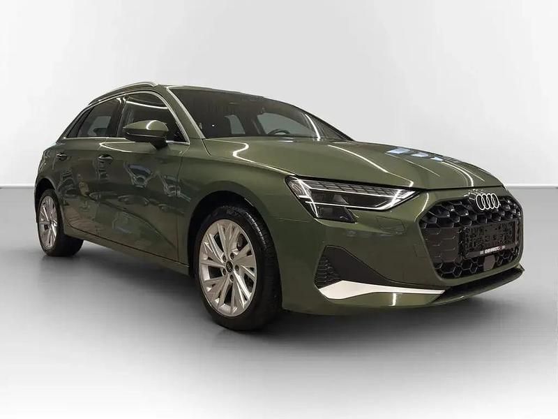 Gebraucht Audi A3 Advanced 204 PS (150 kW) 2025 Grün Limousine