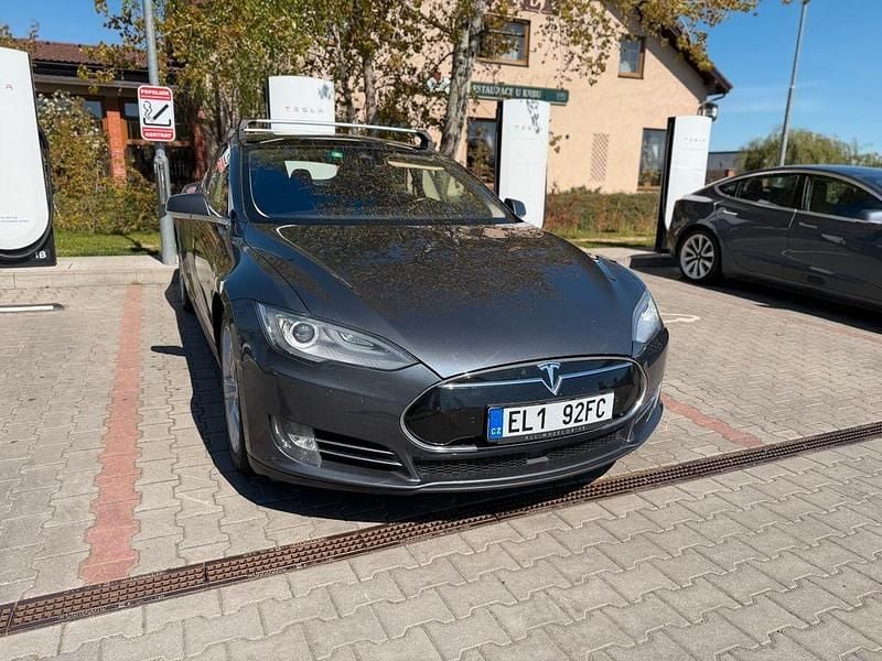 Gebraucht Tesla Model S 309 kW (421 PS) 2015 Grau Kleinwagen