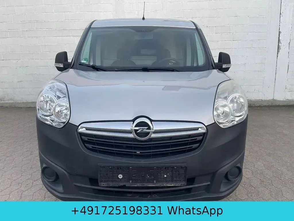 Occasion Opel Combo 95 ch (69 kW) 2017 Argent Monospace