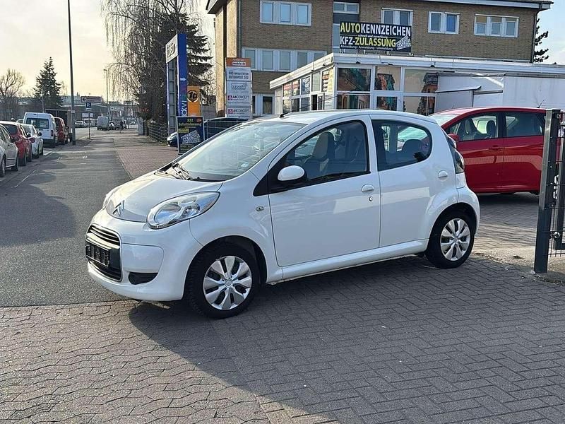 Gebraucht Citroën C1 SELECTION 68 PS (50 kW) 2011 Zu lackieren weiss 068/ Kleinwagen