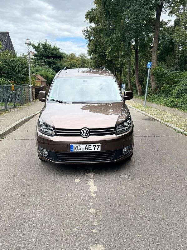 Braun Gebraucht 2014 VW Caddy Van / Kleinbus | 10.500 € (Superpreis) - Bild 1/4