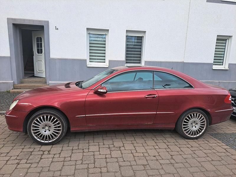Gebraucht Mercedes CLK320 218 PS (160 kW) 2003 Rot Coupé