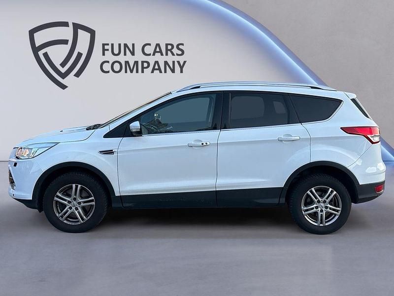 Gebraucht Ford Kuga Titanium 182 PS (133 kW) 2013 Weiß SUV