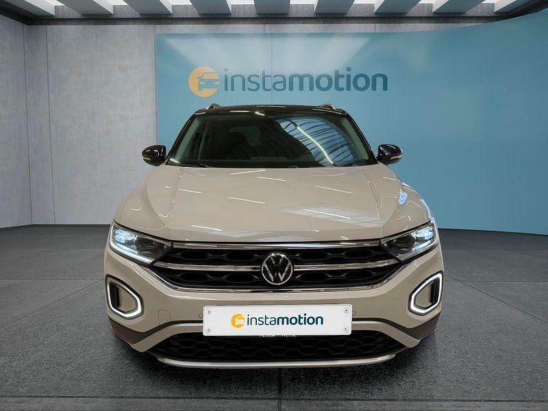 Gebraucht VW T-Roc 110 PS (80 kW) 2024 Grau SUV