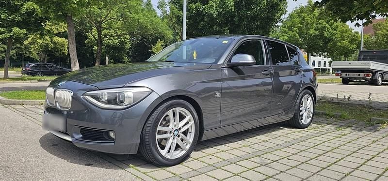 Gebraucht BMW 116 136 PS (100 kW) 2011 Grau Kleinwagen