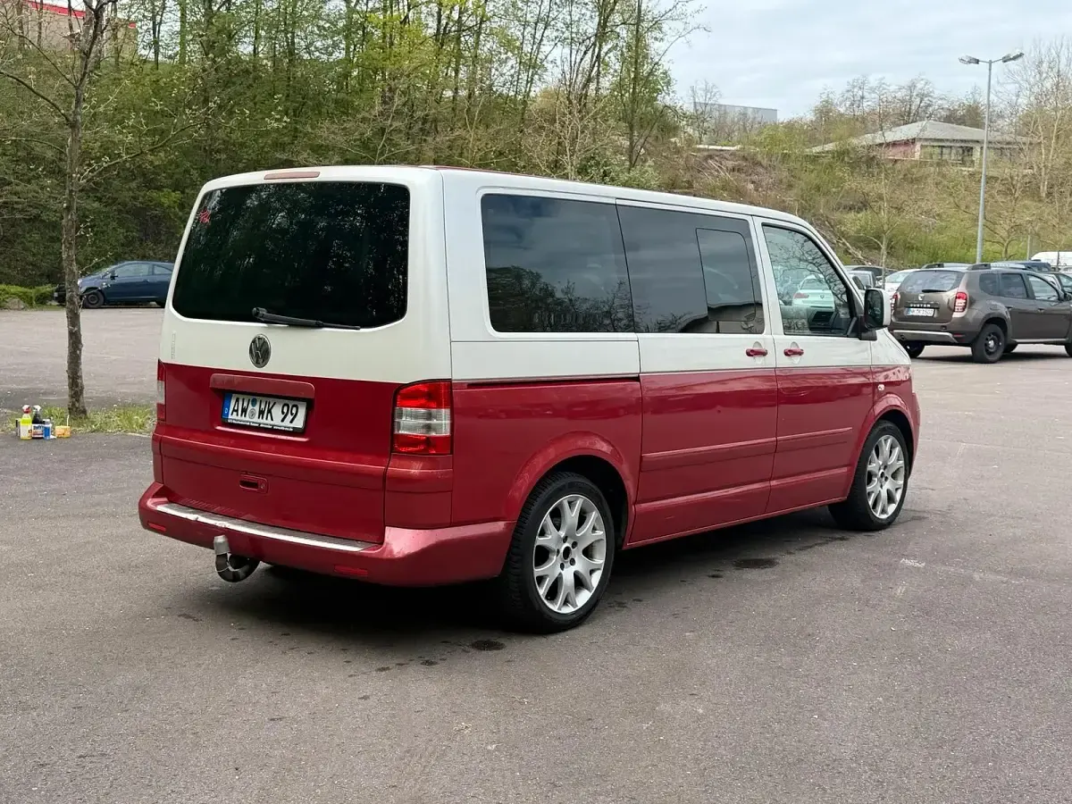 Gebraucht VW Multivan 174 PS (127 kW) 2007 Rot Van / Kleinbus