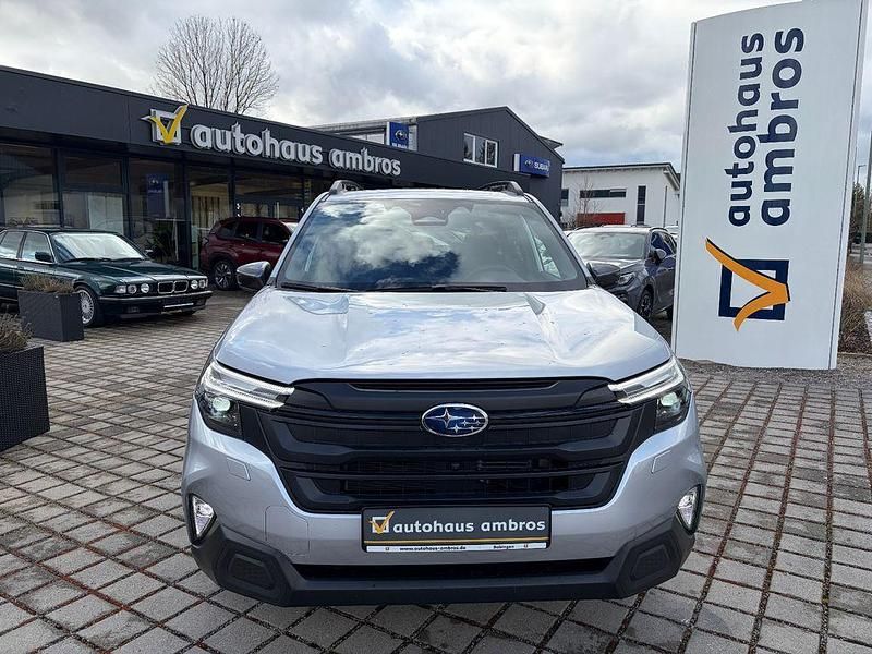 Neu Subaru Forester Active 136 PS (100 kW) 2026 Silber SUV