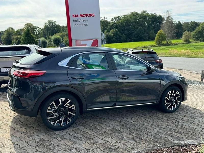 Gebraucht Kia XCeed Spirit 140 PS (102 kW) 2024 Grau SUV