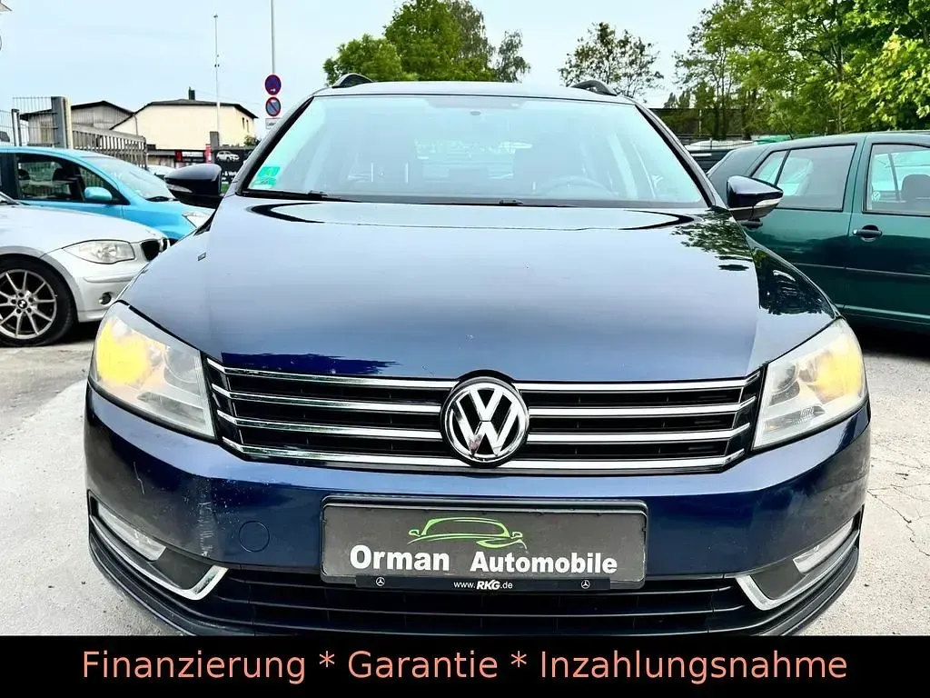 Gebraucht VW Passat 105 PS (77 kW) 2011 Blau Kombi