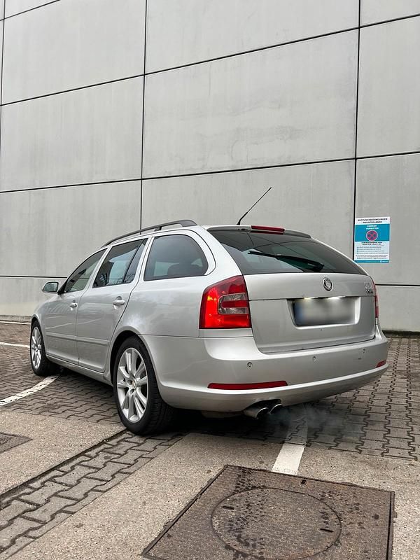Gebraucht Skoda Octavia 170 PS (125 kW) 2008 Silber Kombi