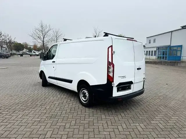 Gebraucht Ford Transit Custom 104 PS (76 kW) 2018 Weiss Van