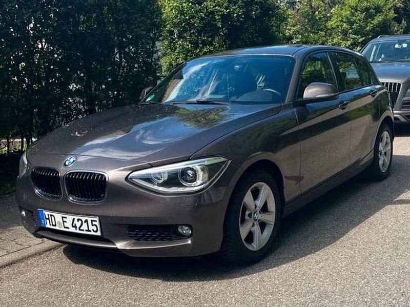 Bronze Gebraucht 2013 BMW 116 Efficient Dynamics Kleinwagen | 8.000 € (Fairer Preis) - Bild 1/4