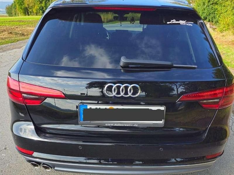 Gebraucht Audi A4 Design 190 PS (139 kW) 2016 Schwarz Kombi