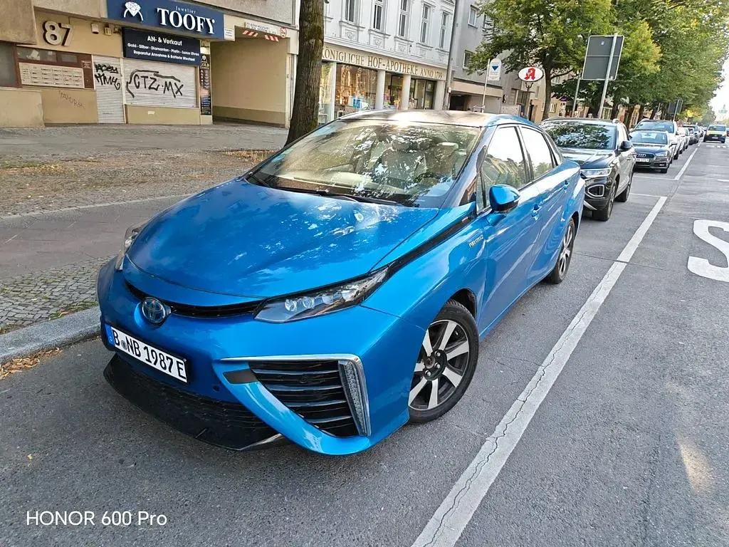 Gebraucht Toyota Mirai Luxury 182 PS (133 kW) 2022 Blau Limousine