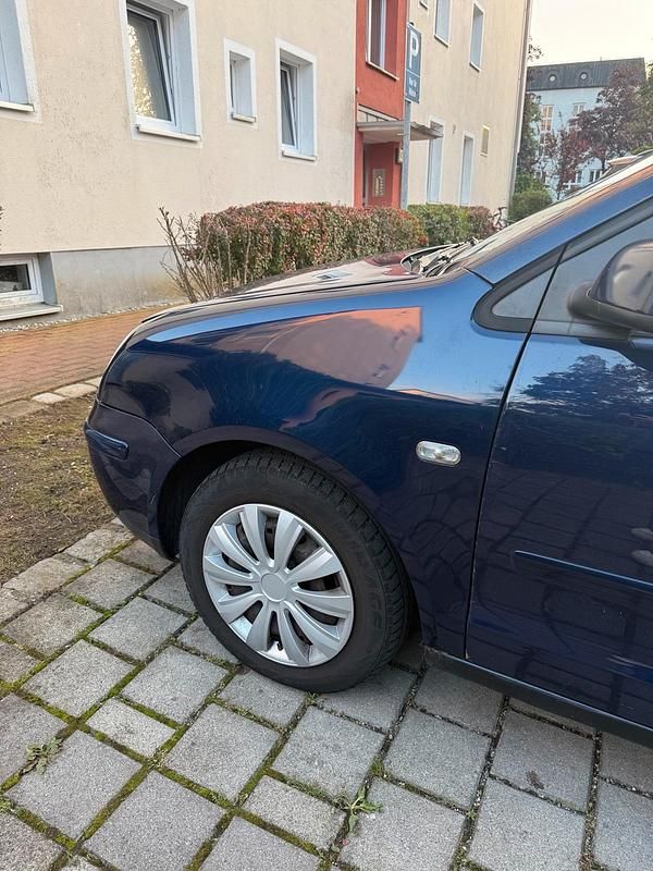 Brugt VW Polo 60 HK (44 kW) 2004 Blå Hatchback