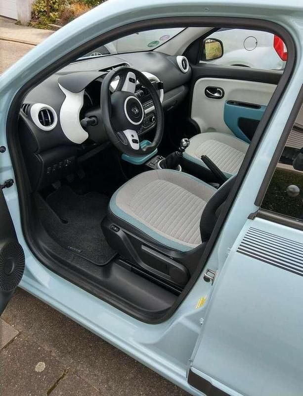 Gebraucht Renault Twingo Luxe 90 PS (66 kW) 2015 Blau Kleinwagen
