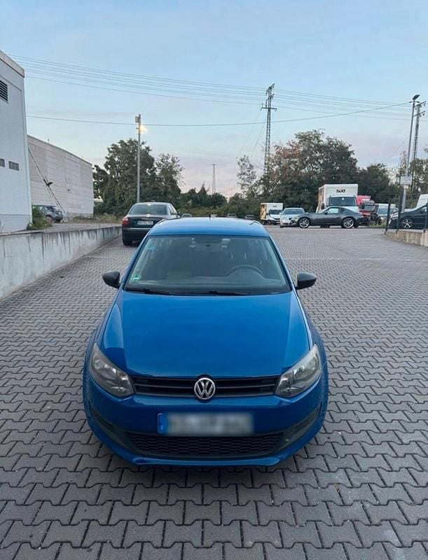 Blau Gebraucht 2013 VW Polo Kleinwagen | 3.500 € (Guter Preis) - Bild 1/4