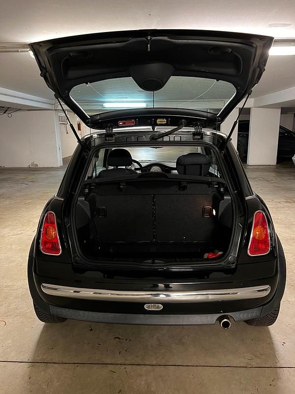 Gebraucht Mini ONE 90 PS (66 kW) 2003 Schwarz Kleinwagen
