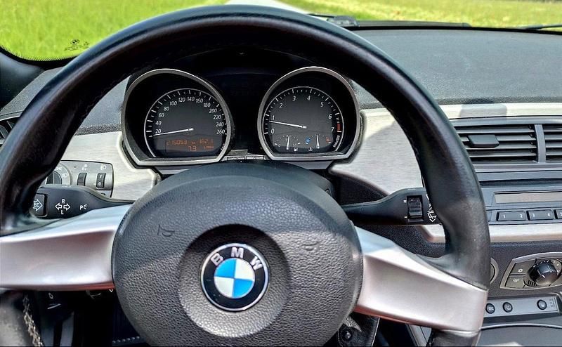 Gebraucht BMW Z4 170 PS (125 kW) 2004 Grau Cabrio
