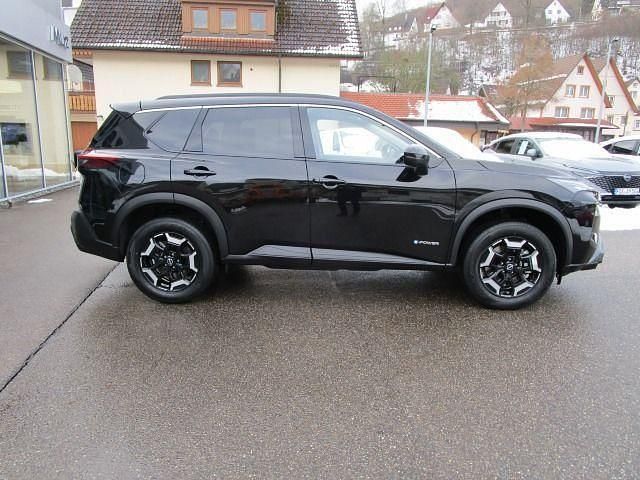 Neu Nissan X-Trail 158 PS (116 kW) 2026 Schwarz SUV