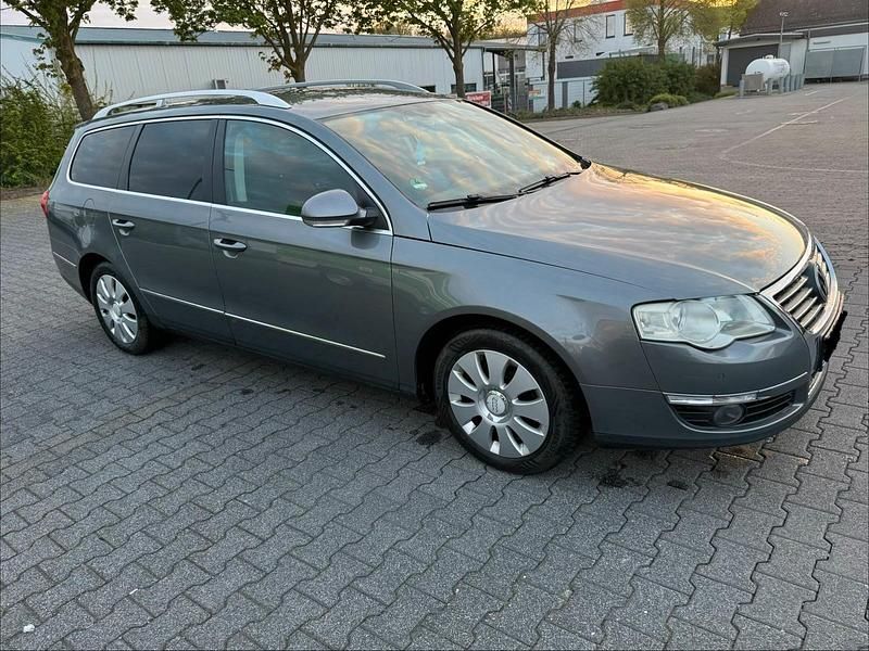 Usata VW Passat 140 CV (102 kW) 2008 Grigio Station wagon