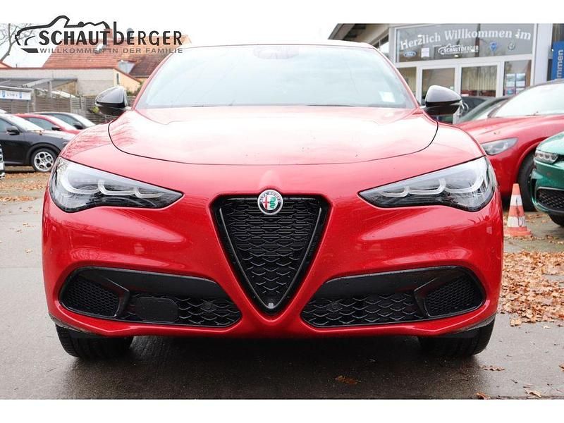 Neu Alfa Romeo Stelvio 209 PS (153 kW) 2025 Rot SUV