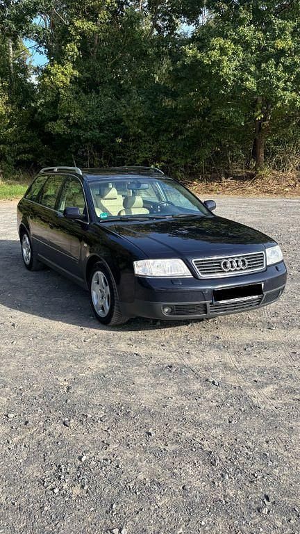 Blau Gebraucht 2001 Audi A6 Sport Kombi | 2.900 € (Guter Preis) - Bild 1/4