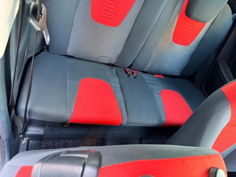 Gebraucht Ford Ka 69 PS (50 kW) 2009 Rot Kleinwagen