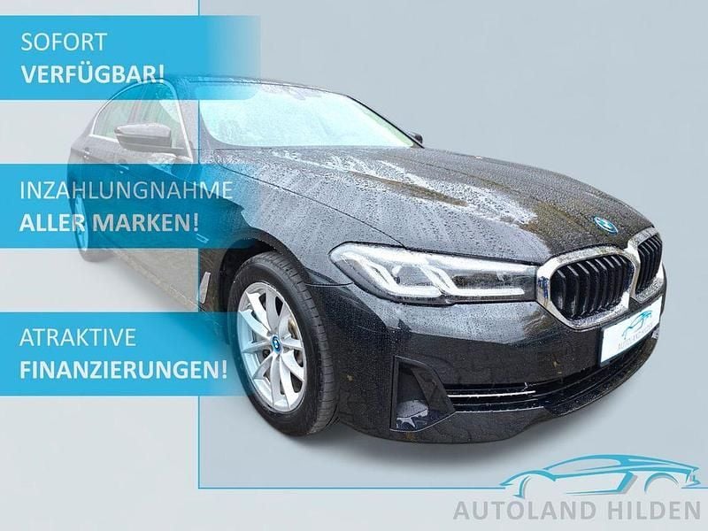 Schwarz Gebraucht 2022 BMW 530e Performance Limousine | 33.950 € (Superpreis) - Bild 1/4