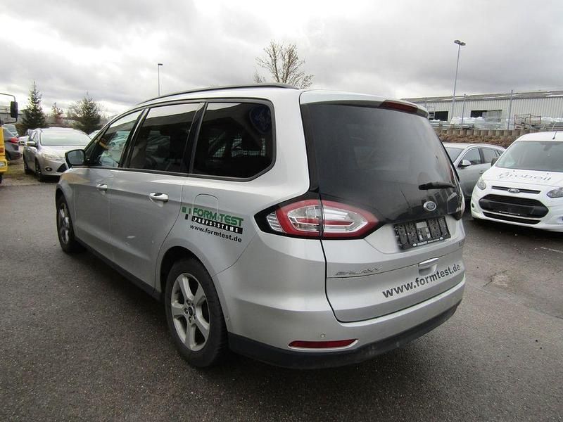 Gebraucht Ford Galaxy Trend 190 PS (139 kW) 2019 Silber Van / Kleinbus